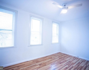 3702 Hayward Avenue - Photo Thumbnail 7