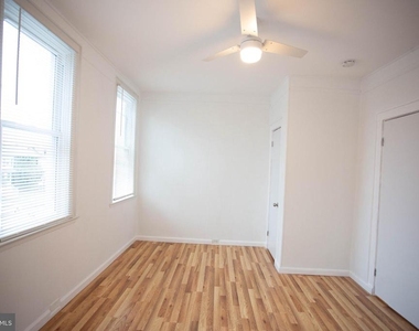 3702 Hayward Avenue - Photo Thumbnail 8