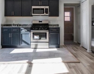 529 16th Street Ne - Photo Thumbnail 1