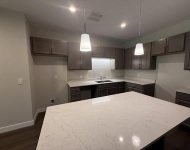 2645 Burton Road - Photo Thumbnail 26