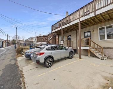 1363 Childress Ne - Photo Thumbnail 33