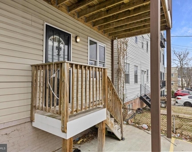 1363 Childress Ne - Photo Thumbnail 31