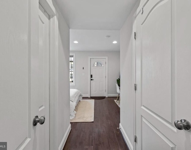 1363 Childress Ne - Photo Thumbnail 24