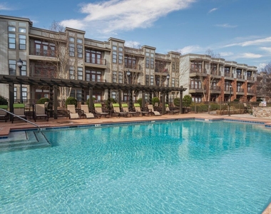 200 Perkins Drive - Photo Thumbnail 1