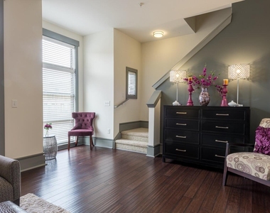 200 Perkins Drive - Photo Thumbnail 20