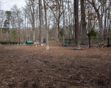 200 Perkins Drive - Photo Thumbnail 15