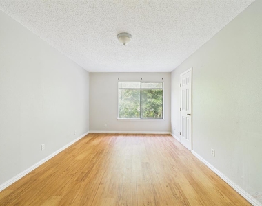 9520 Quail Village Ln - Photo Thumbnail 26