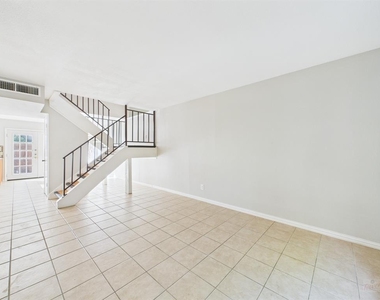 9520 Quail Village Ln - Photo Thumbnail 1