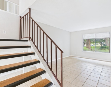 9520 Quail Village Ln - Photo Thumbnail 6