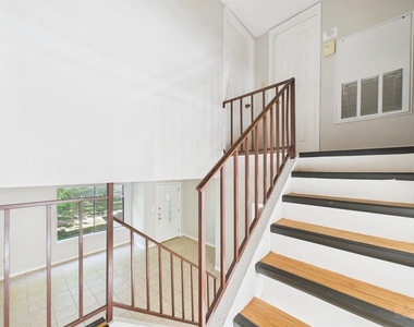 9520 Quail Village Ln - Photo Thumbnail 27