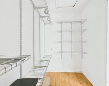 9520 Quail Village Ln - Photo Thumbnail 24