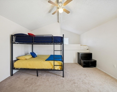 4814 Misty Slope Ln - Photo Thumbnail 12