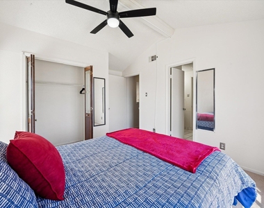 4814 Misty Slope Ln - Photo Thumbnail 9