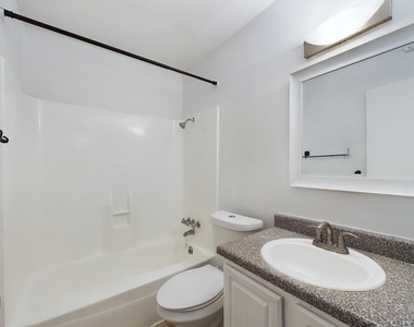 2124 Burton Dr - Photo Thumbnail 17