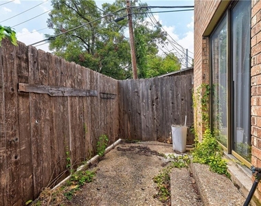 4406 Avenue A - Photo Thumbnail 16