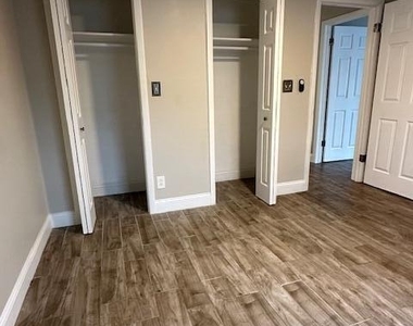 4339 Demedici Avenue - Photo Thumbnail 14
