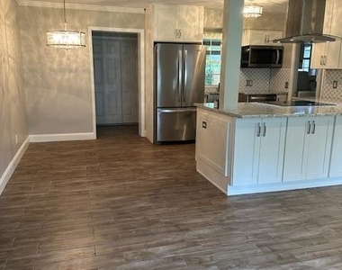 4339 Demedici Avenue - Photo Thumbnail 4