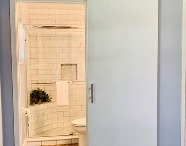 4339 Demedici Avenue - Photo Thumbnail 11