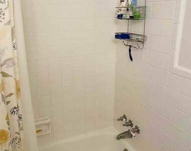 4808 Lawnview Street - Photo Thumbnail 4