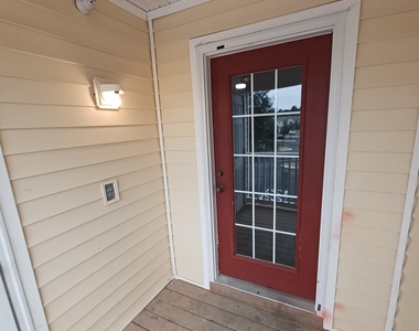 575 Oakleaf Plantation Parkway - Photo Thumbnail 15