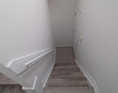 575 Oakleaf Plantation Parkway - Photo Thumbnail 14