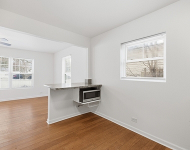 426 Alpine Drive - Photo Thumbnail 7