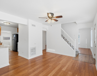 426 Alpine Drive - Photo Thumbnail 6