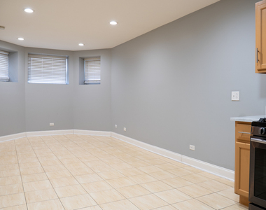 6605 S Kimbark Avenue - Photo Thumbnail 3