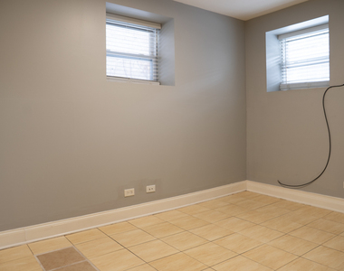 6605 S Kimbark Avenue - Photo Thumbnail 8