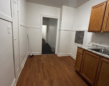 209 N Kolmar Avenue - Photo Thumbnail 1