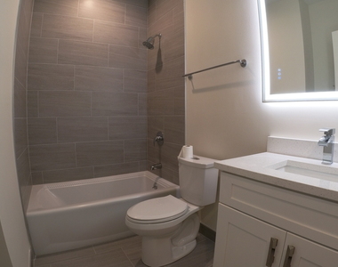 1701 W Chicago Avenue - Photo Thumbnail 14