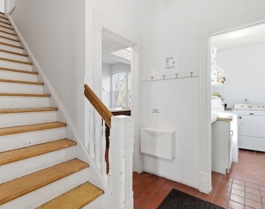 2001 Orrington Avenue - Photo Thumbnail 7