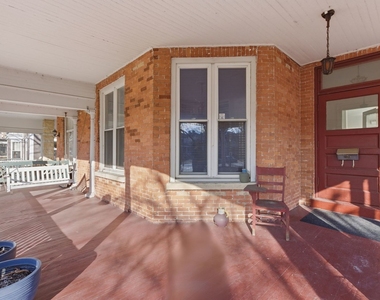 2001 Orrington Avenue - Photo Thumbnail 2