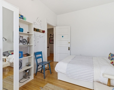 2001 Orrington Avenue - Photo Thumbnail 30
