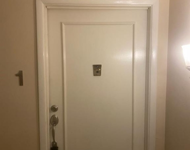 115 Biscayne Drive Nw - Photo Thumbnail 1