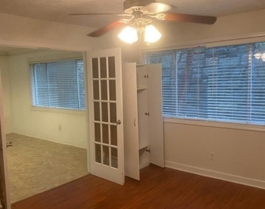 115 Biscayne Drive Nw - Photo Thumbnail 7