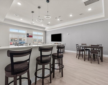 540 Hobbs Road - Photo Thumbnail 27
