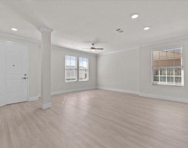 540 Hobbs Road - Photo Thumbnail 4
