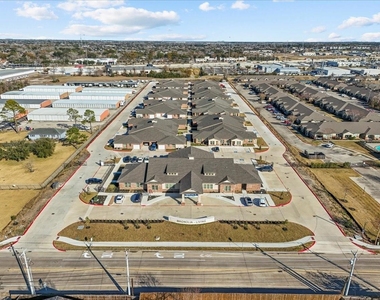 540 Hobbs Road - Photo Thumbnail 17