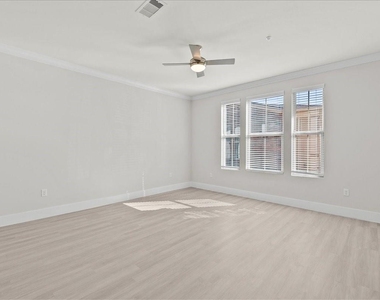 540 Hobbs Road - Photo Thumbnail 5