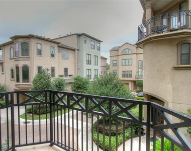 622 Bomar Street - Photo Thumbnail 9
