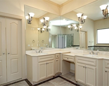 622 Bomar Street - Photo Thumbnail 16