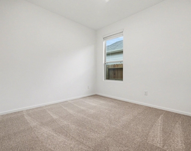 10723 Sora Drive - Photo Thumbnail 9