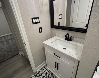 9029 Gaylord Street - Photo Thumbnail 9