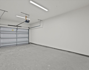 540 Hobbs Road - Photo Thumbnail 16