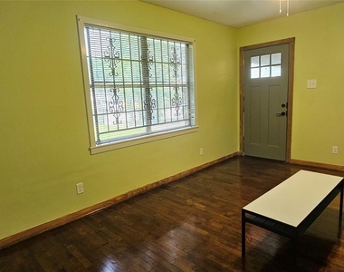 3610 Dennis Street - Photo Thumbnail 3