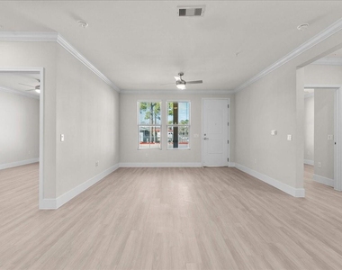 540 Hobbs Road - Photo Thumbnail 2