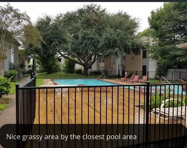 260 El Dorado Boulevard - Photo Thumbnail 2