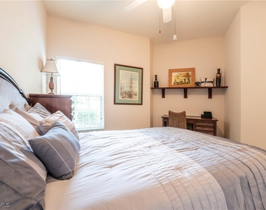 15150 Royal Windsor Lane - Photo Thumbnail 19