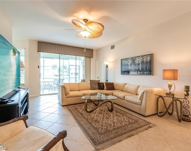 15150 Royal Windsor Lane - Photo Thumbnail 5